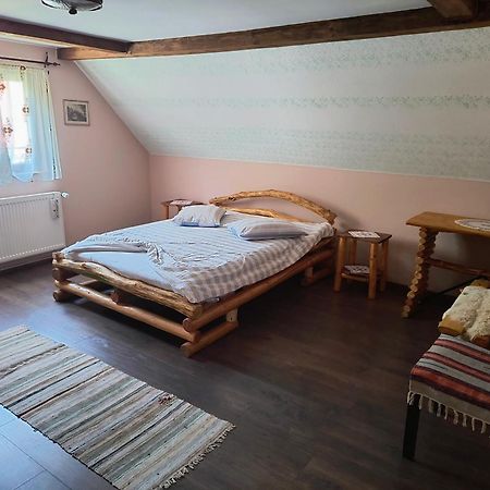 Casa De Vacanta Vidrighin Rau Sadului Bagian luar foto
